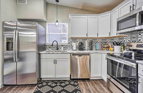 Downtown Columbus House | German Village Getaway w/Grill: 4 Mi to OSU!