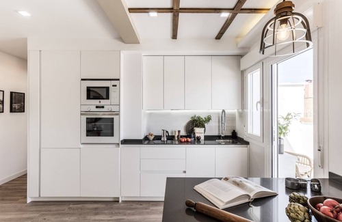 Cuatro Caminos Apartment | Gerri - 2 bedrooms and terrace in Ríos Rosas