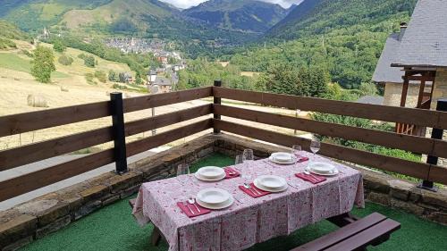 Gessa Ski Chalet | Gessa Luxury Apartments - parking a pie de pistas Val de Ruda