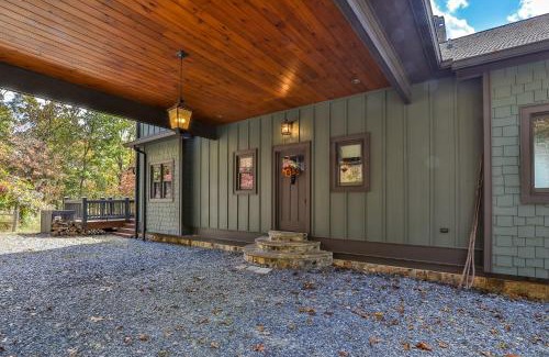 Mineral Bluff House | Get a New Altitude