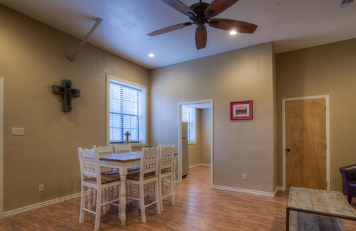 Hunt House | Get away at Mo-Ranch!