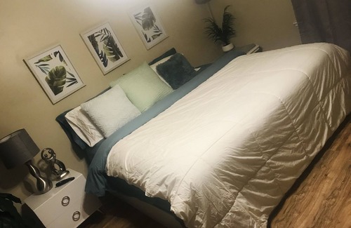 Milwaukee House | Get Cozy and Stay Awhile