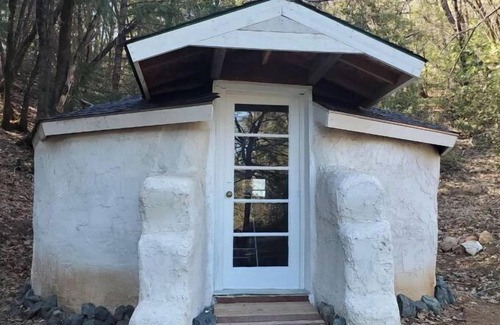 Cedar Ridge Cottage | Get lost and find yourself
