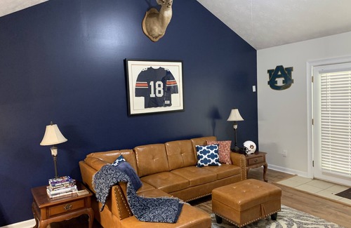 Auburn Condo | Get your Gameday on HERE!