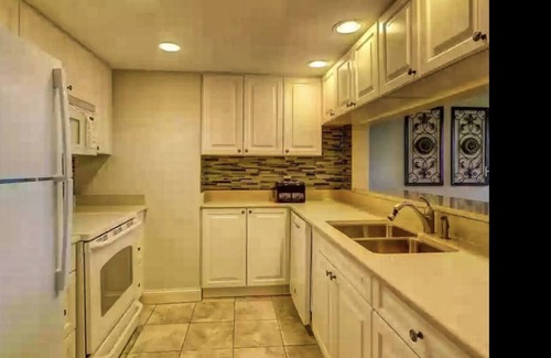 Shelter Cove Apartment | Getaway at Shelter Cove Marina