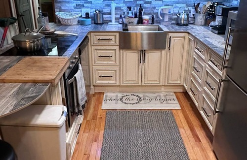 Lake Ariel House | Getaway in the Hideout, Spacious 4BR Hideout Home w/Deck, Resort Amenities