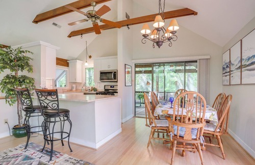 Nellysford House | Getaway w/Lake Views near Wintergreen Resort!