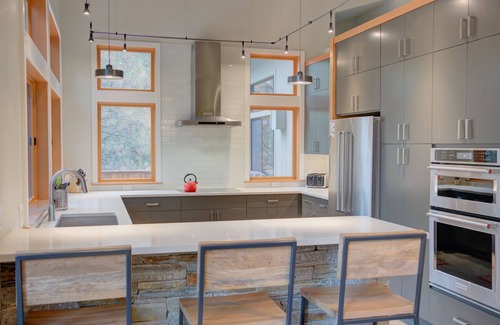 Black Butte Ranch House | GH254 | Updated split-level Contemporary 5-bedroom home with Gourmet Kitchen