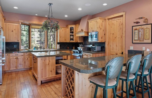Black Butte Ranch House | GH261 | New - Amazing Luxury home taking reservations for Summer 2025.