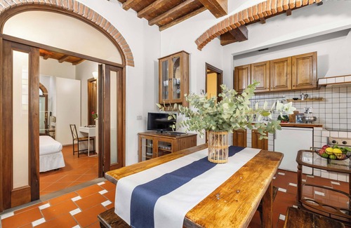 Santa Croce Apartment | Ghibellina House - Two Bedroom Apartment, Sleeps 4
