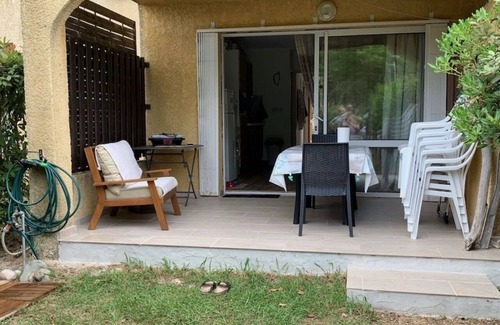 Ghisonaccia Apartment | Ghisonaccia Bord de mer Charmant Appartement Rez-de-jardin