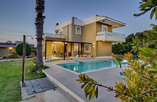 Petaloudes Villa | Gia's Luxury Residence