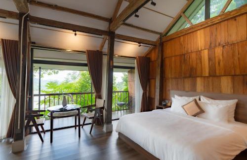 Hoa Binh Cabin | Gia Trang Heian Hoa Binh
