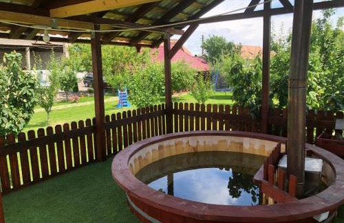 Podeni House | Giandra Resort