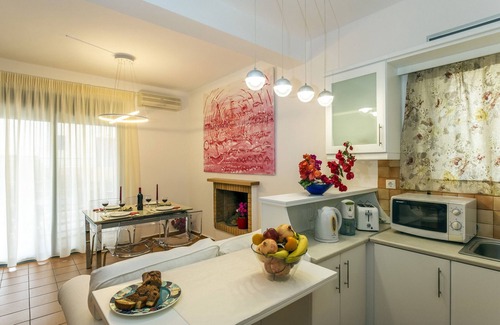 Almyrida Villa | Giannis Beach villa in Almirida,no car needed