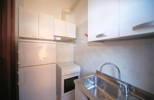 Borghetto Santo Spirito Apartment | Giardini 13 Int 10 - One Bedroom Apartment, Sleeps 5