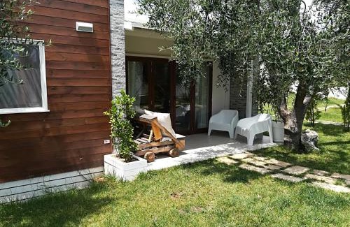 Mattinata House | Giardino Don Berardino