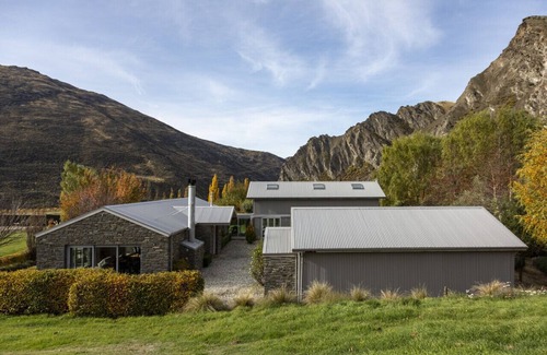Gibbston House | Gibbston Valley Haven