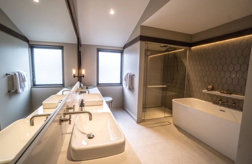 Gibbston Cabin | Gibbston Valley Lodge & Spa