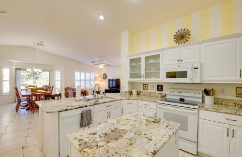 Gilbert House | Gilbert Home with Yard, Golf Course On-Site
