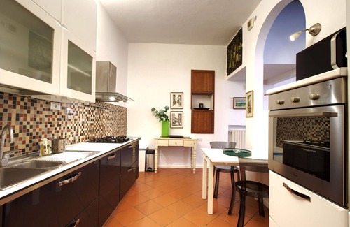 Oltrarno Apartment | Gilda, Lovely 2 Br Flat With Terrace By Halldis