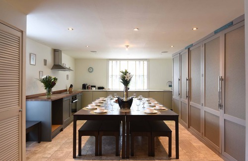 York Apartment | Gillygate Gathering | Roof Terrace | York Centre