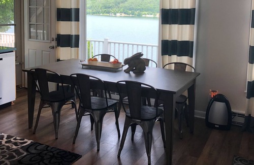 Hammondsport House | Gimme Shelter: Keuka Lake + East Side = Pure Bliss!