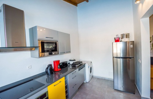 Anse-Bertrand Cottage | Ginger bungalow, swimming pool, 3 km from the beach