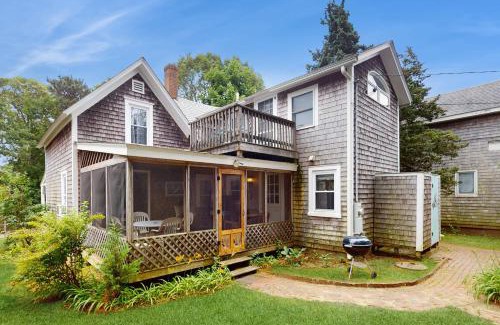 Oak Bluffs House | Gingerbread Dream