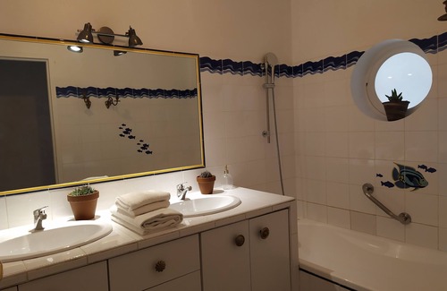 Sormiou Bed & Breakfast | Ginkgo