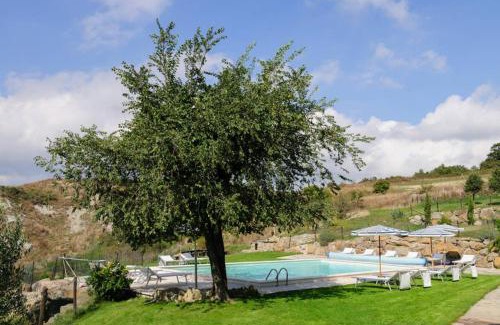 Radicofani House | Girasole Cottage overlooking the Orcia valley in Tuscany