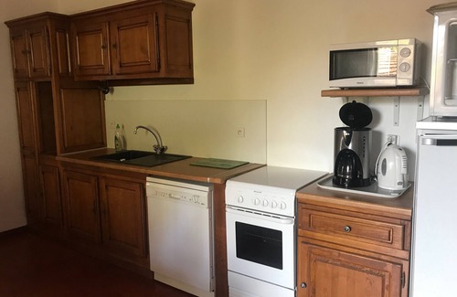 Lagorce House | Gite 6/8 people with swimming pool in Vallon Pont d'Arc, quiet and independent