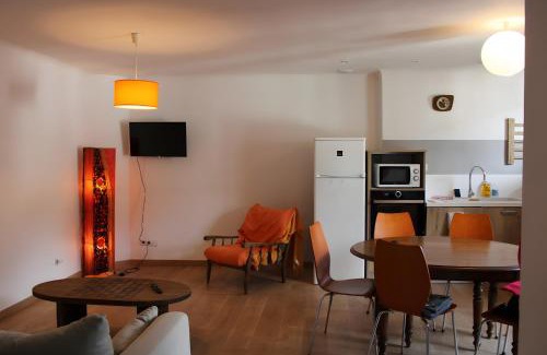 Arreau Apartment | Gite Au Coeur D'Arreau