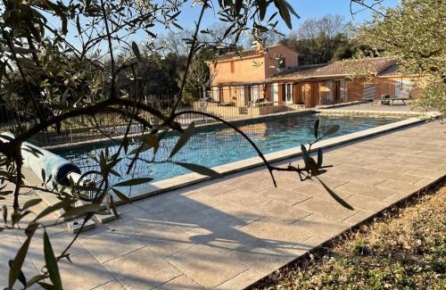 Lagnes Apartment | Gite cosy entre Gordes et Isle sur la Sorgue