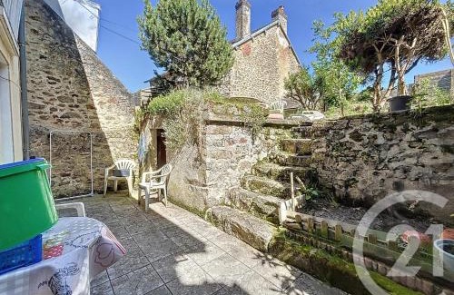 Bussiere-Dunoise House | Gite de l 'echorgnat