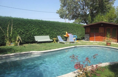 Montelimar Apartment | Gite du Levant, Espace et Couleur, Clim Réversible, rez de Jardin au Calme