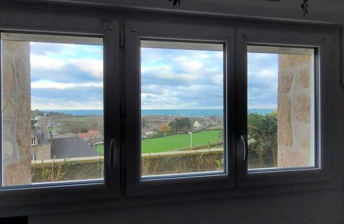 Omonville-la-Rogue Apartment | Gite du Palis - studio vue mer
