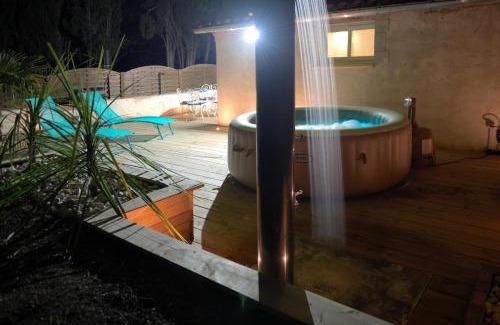 Lagorce House | Gite L'Acacia