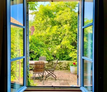 Montazeau House | Gite La Merlandie