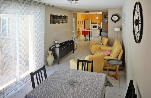 Mouries Villa | GITE La Saugelia Label 3Clés CLEVACANCES in the heart of Alpilles