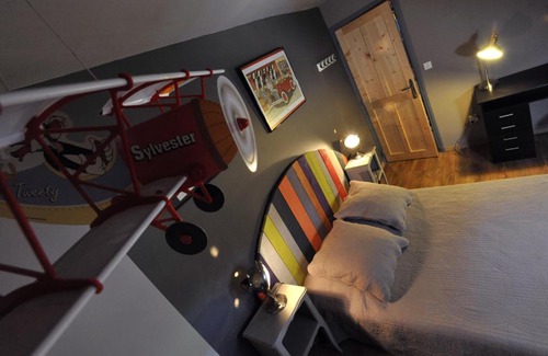 Ceyssat Bed & Breakfast | Gite La voie romaine