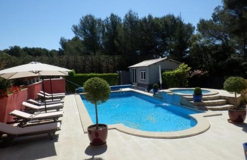 Lambesc House | Gite Le city en Provence