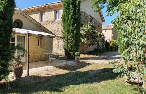 Valensole House | Gite Le Figuier - La Roseraie du Val'ensoleillé