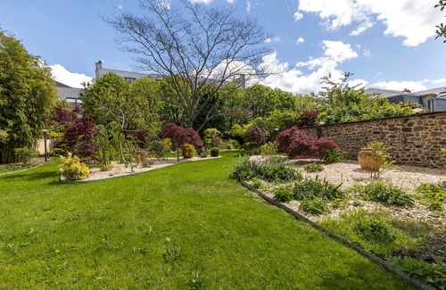 Flore Cottage | Gite Le Mans, 6 bedrooms, 15 persons