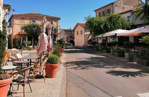 Maillane House | Gite LE PLATANE in Maillane near the Alpilles