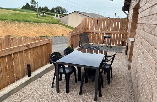 Cenves Apartment | Gîte Lucanna Apartment with terrace for 5 people