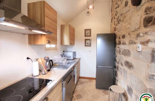 Montepilloy Cottage | Gite Montépilloy, 2 bedrooms, 4 persons