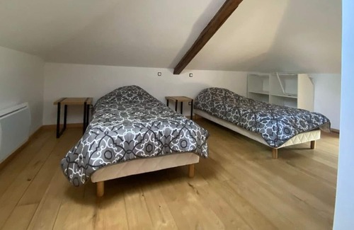 Montagudet Cottage | Gite Montagudet, 3 bedrooms, 6 persons