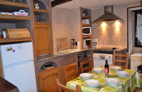 Saint-Papoul House | Gîte near Carcassonne and Castelnaudary with heated swimming pool and parking lot