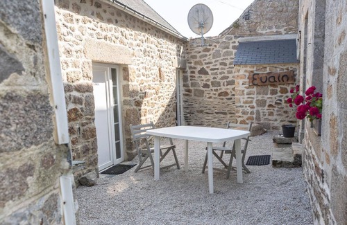 Reville Cottage | Gite Réville, 2 bedrooms, 4 persons